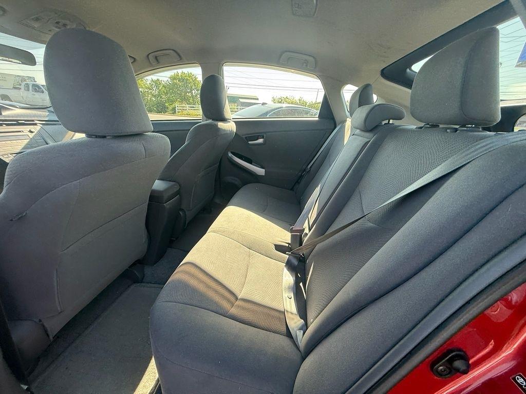 Toyota Prius Prius V 2010