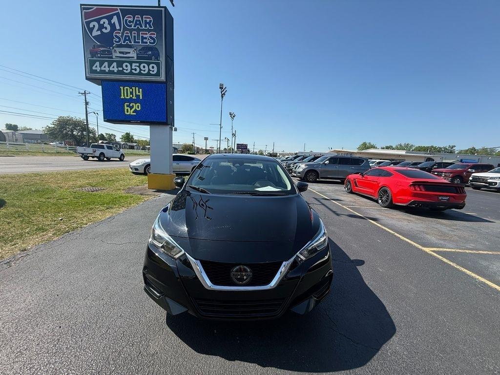 Nissan Versa SV 2021