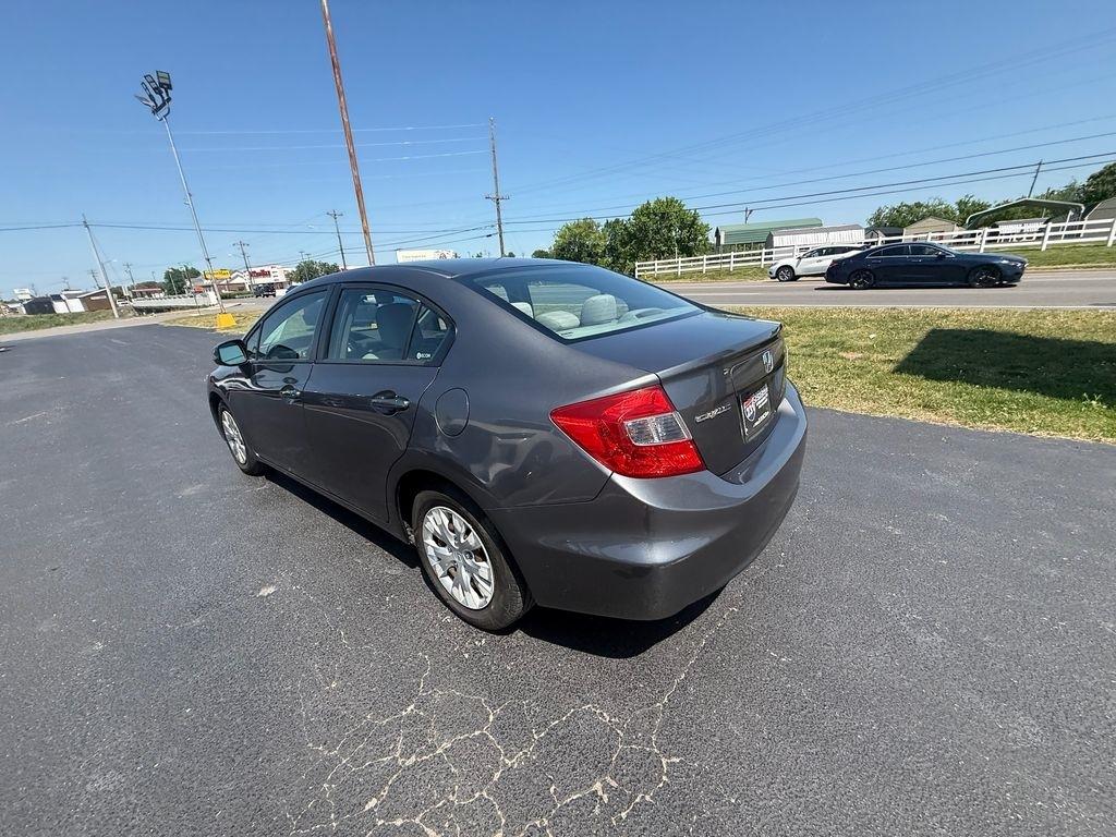 Honda Civic LX Sedan 5-Speed AT 2012
