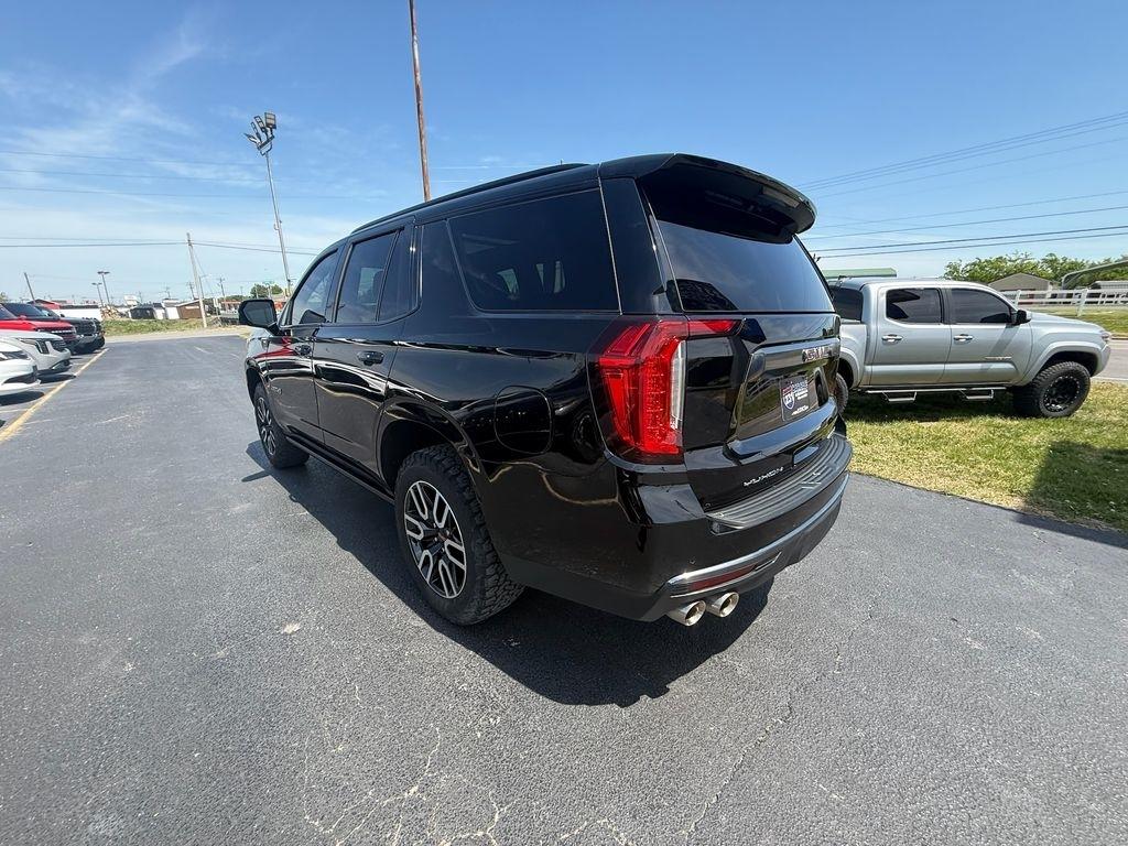 GMC Yukon Denali 4WD 2023