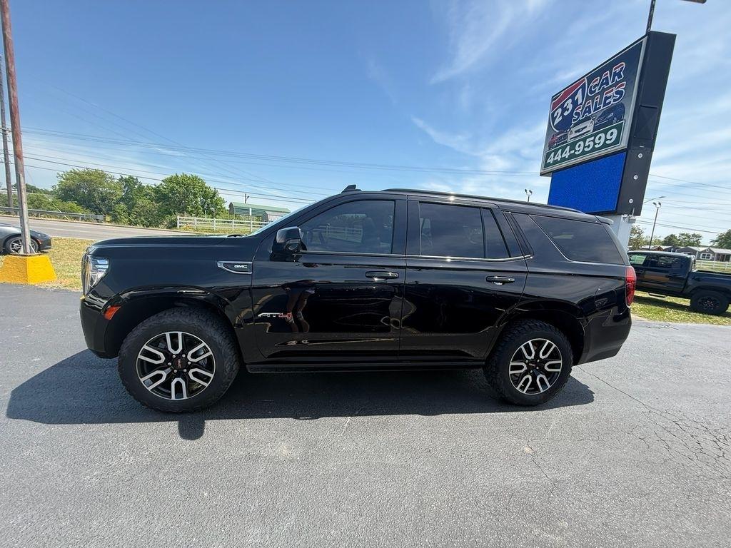 GMC Yukon Denali 4WD 2023