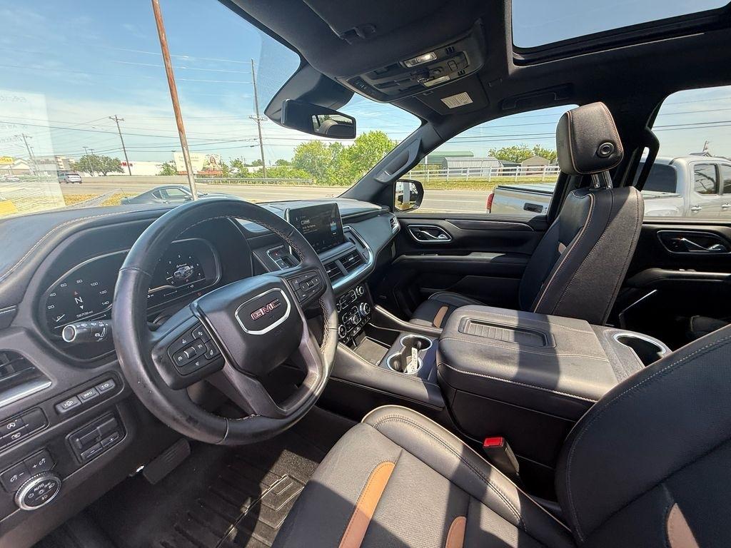 GMC Yukon Denali 4WD 2023