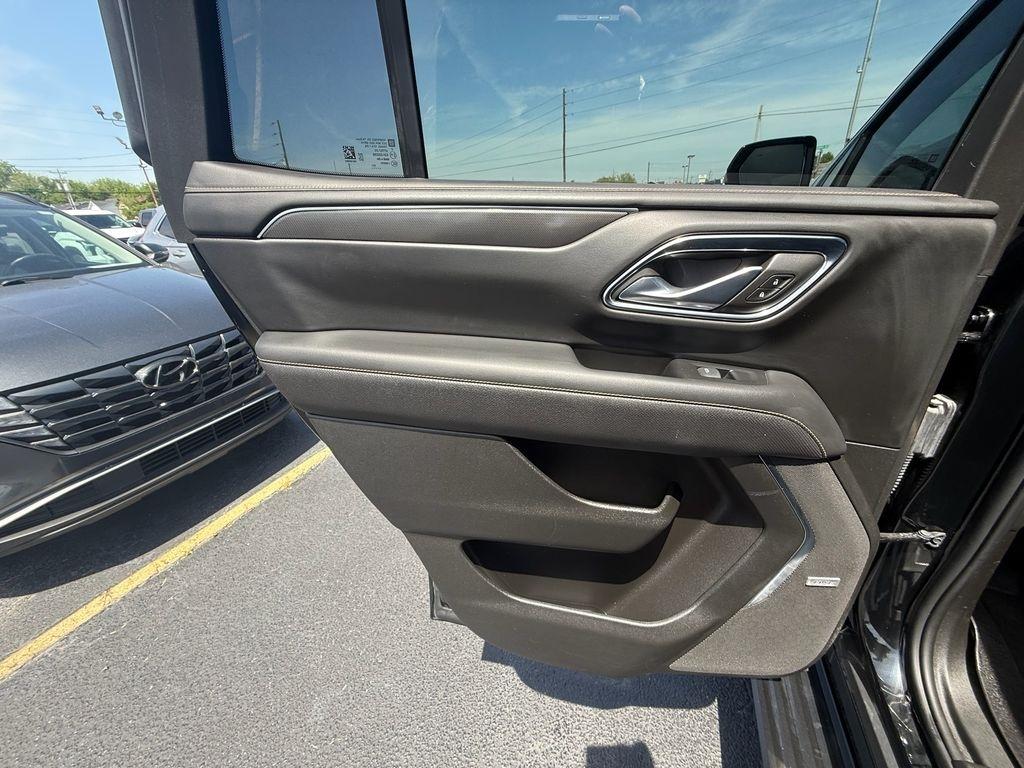 GMC Yukon Denali 4WD 2023