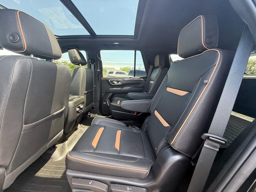 GMC Yukon Denali 4WD 2023