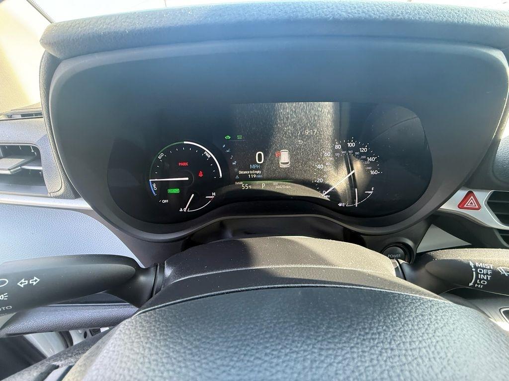 Toyota Sienna LE 8-Passenger AWD 2025