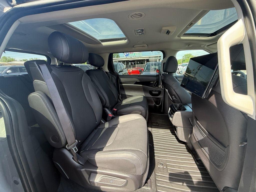 Kia Carnival Hybrid SX Prestige 2026