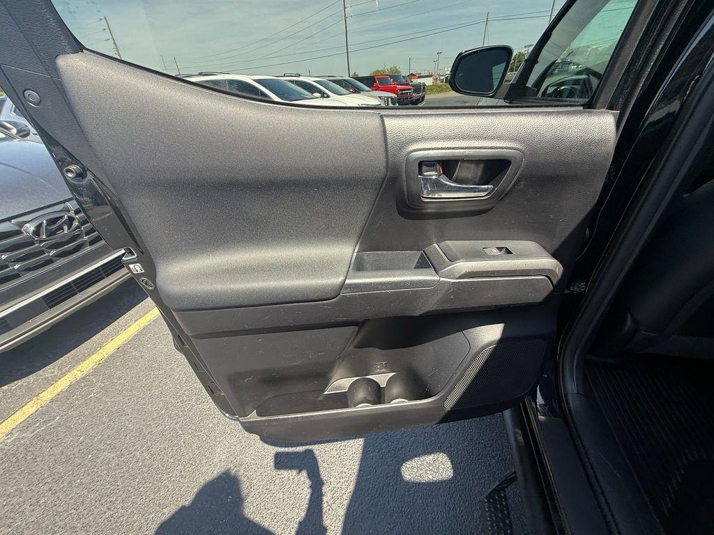 Toyota Tacoma SR5 Double Cab Long Bed V6 6AT 4WD 2019