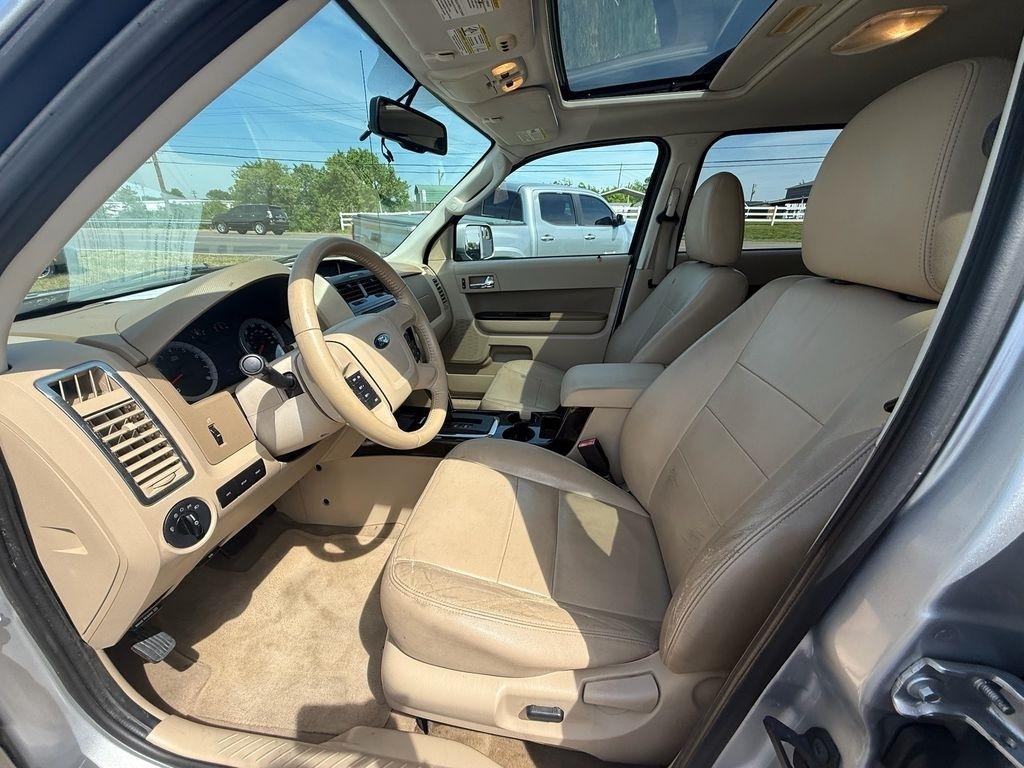 Ford Escape Limited FWD 2010