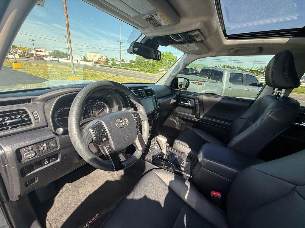 Toyota 4Runner TRD Off-road Premium 4WD 2022