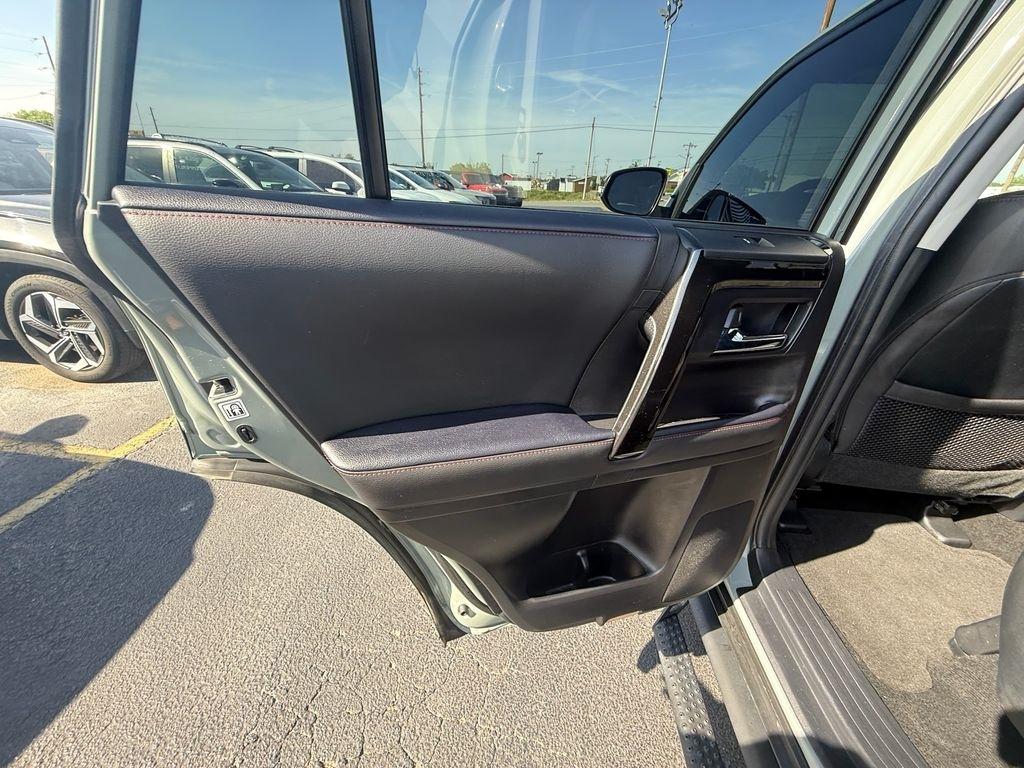 Toyota 4Runner TRD Off-road Premium 4WD 2022