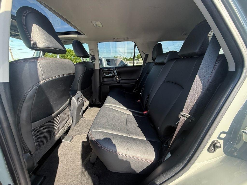 Toyota 4Runner TRD Off-road Premium 4WD 2022