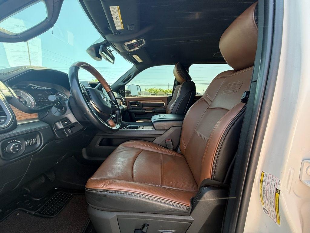 RAM 2500 Longhorn Mega Cab 4WD 2020