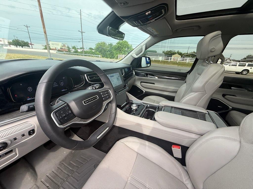 Jeep Wagoneer Series II 2022