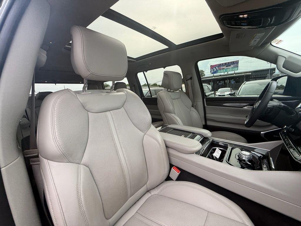 Jeep Wagoneer Series II 2022