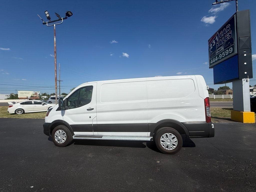 Ford Transit 250 Van 2024