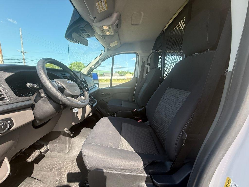 Ford Transit 250 Van 2024