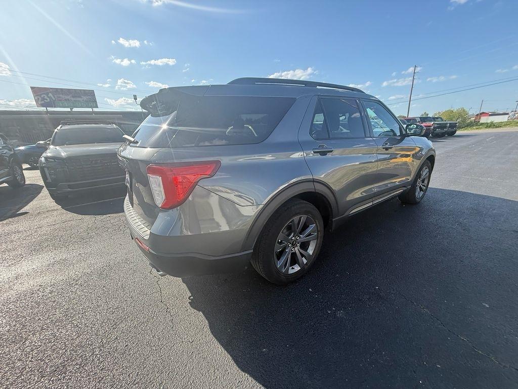 Ford Explorer XLT 2023