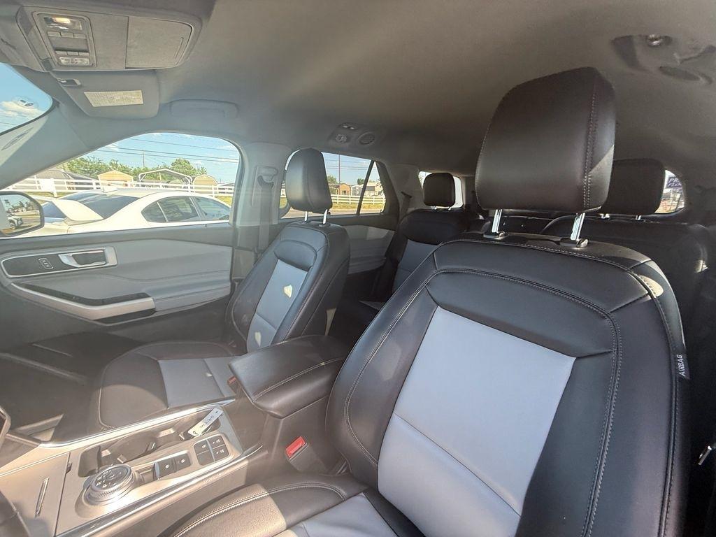 Ford Explorer XLT 2023