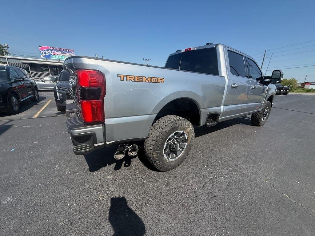 Ford F-250 SD Platinum Crew Cab 4WD 2024