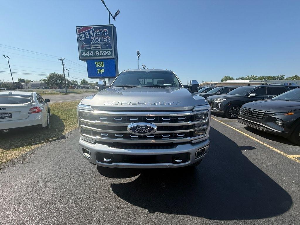 Ford F-250 SD Platinum Crew Cab 4WD 2024