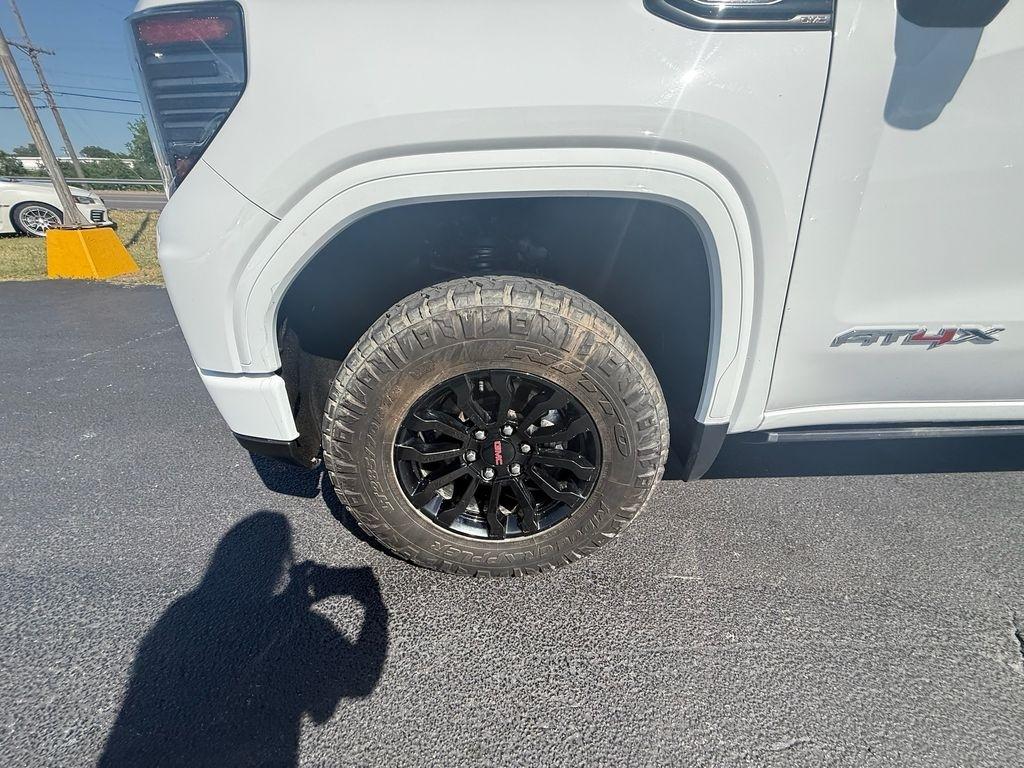 GMC Sierra 1500 AT4X Crew Cab 4WD 2023