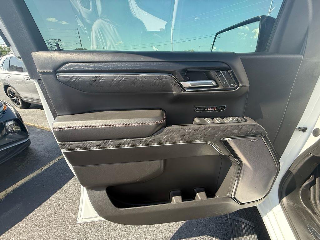 GMC Sierra 1500 AT4X Crew Cab 4WD 2023