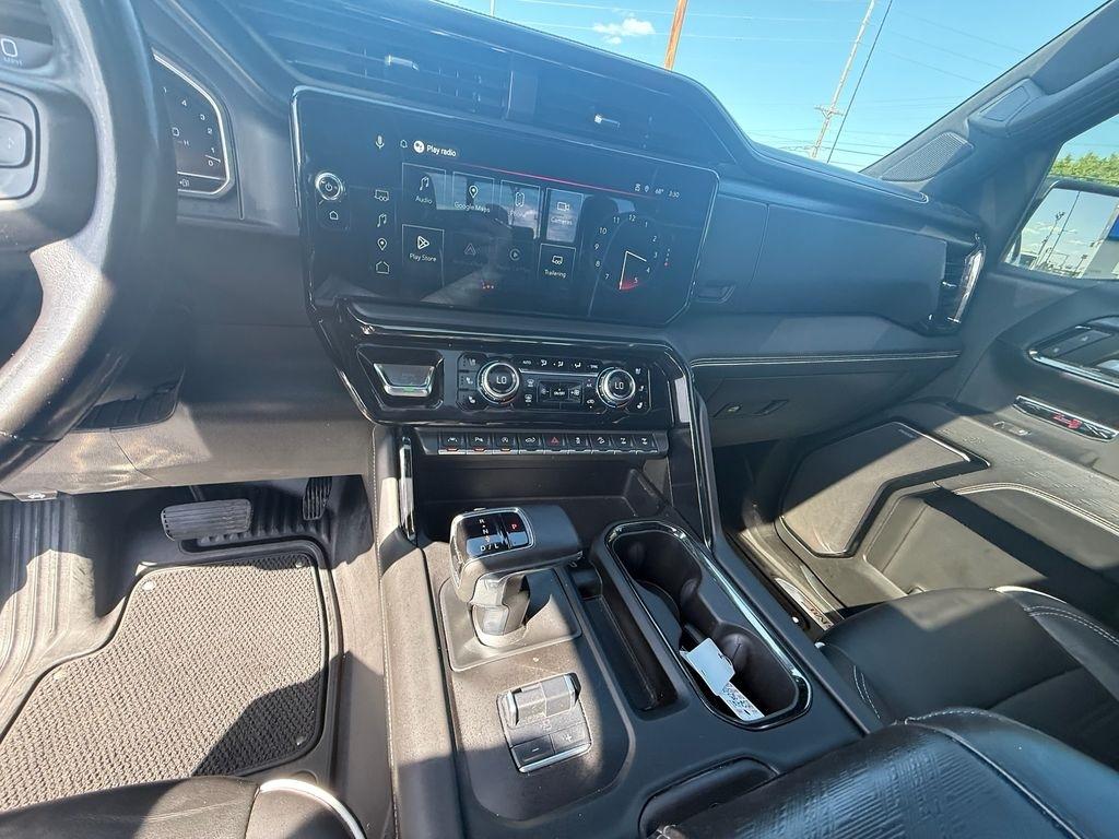 GMC Sierra 1500 AT4X Crew Cab 4WD 2023