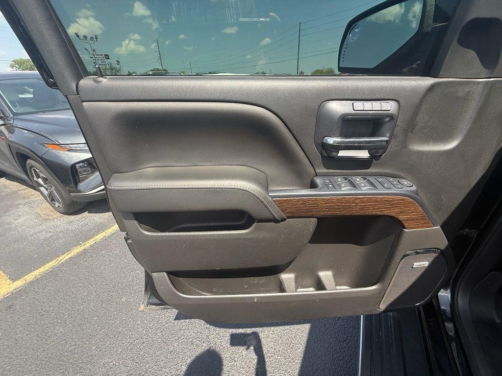 GMC Sierra 1500 Denali Crew Cab Long Box 4WD 2018