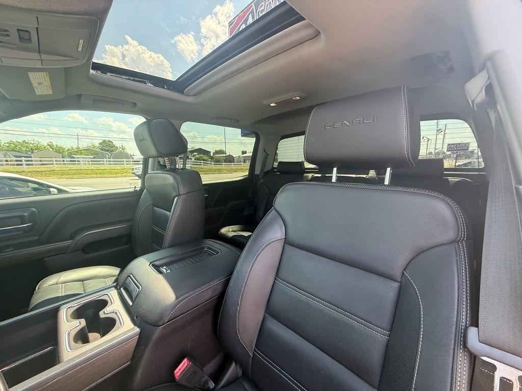 GMC Sierra 1500 Denali Crew Cab Long Box 4WD 2018