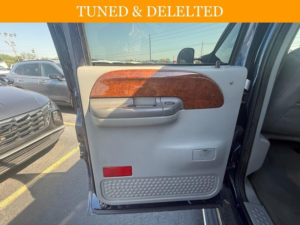 Ford F-250 SD Lariat Crew Cab 4WD 2004