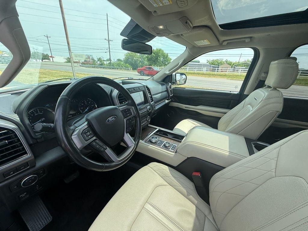 Ford Expedition MAX Platinum 4WD 2021