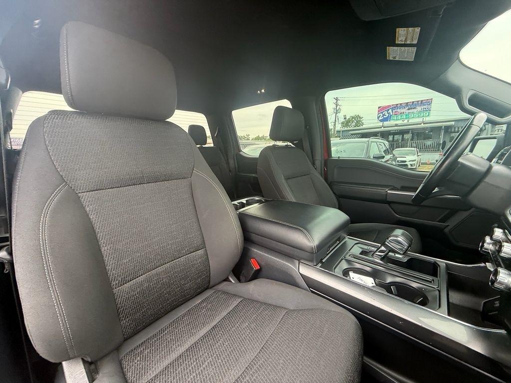 Ford F-150 XLT 4WD 2022