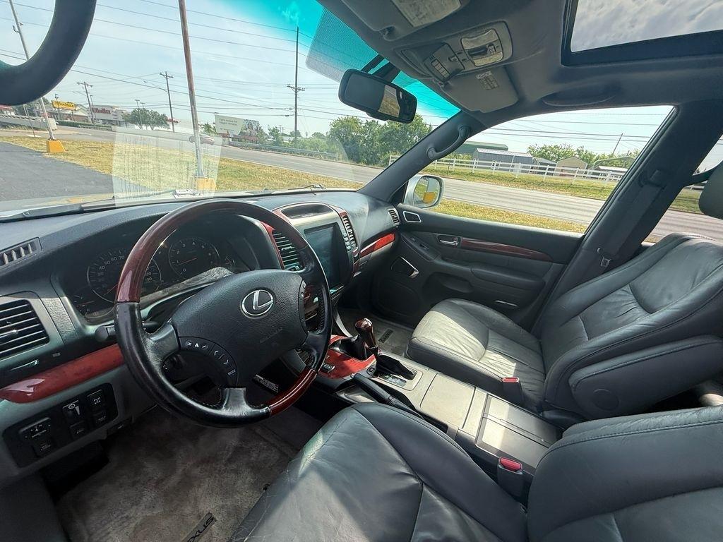 Lexus GX  2008