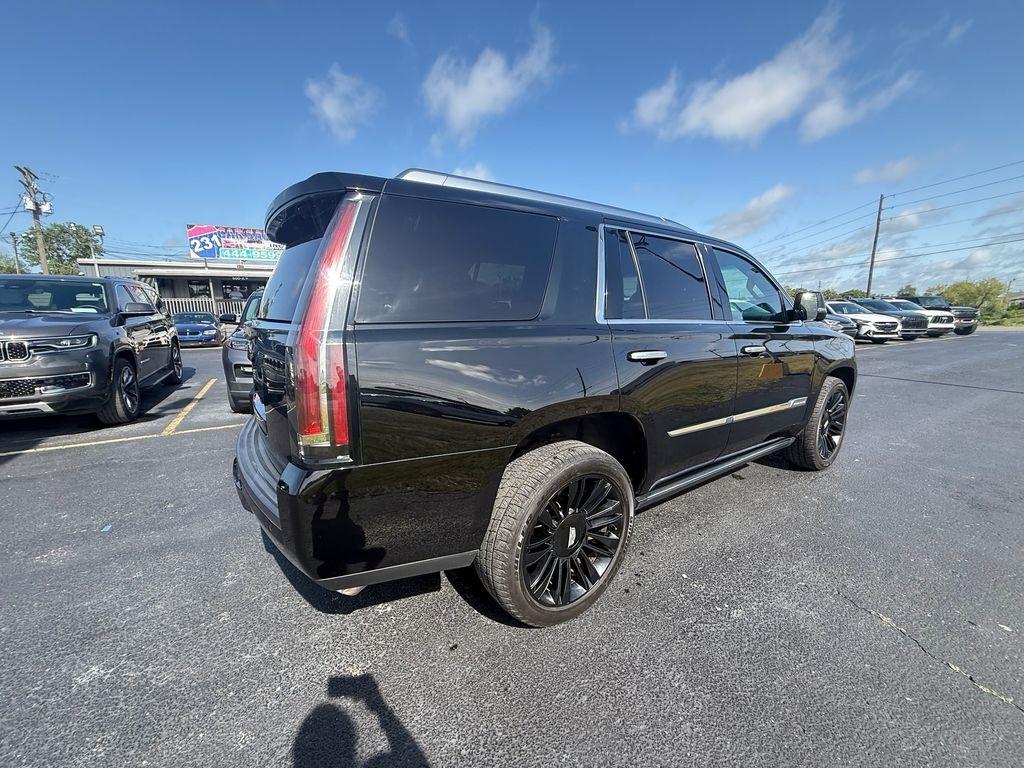 Cadillac Escalade Platinum 4WD 2016