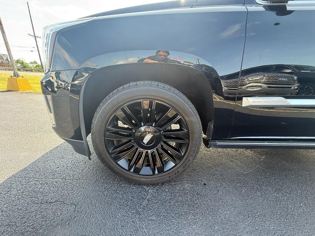 Cadillac Escalade Platinum 4WD 2016