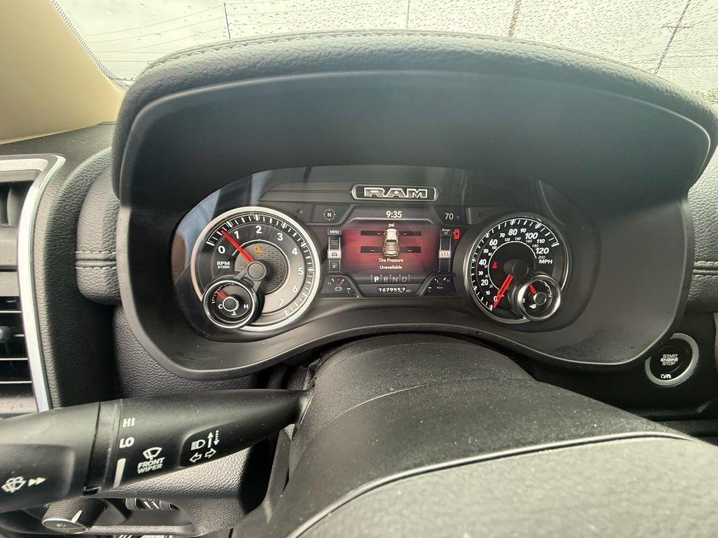 RAM 1500 Laramie Crew Cab SWB 4WD 2019