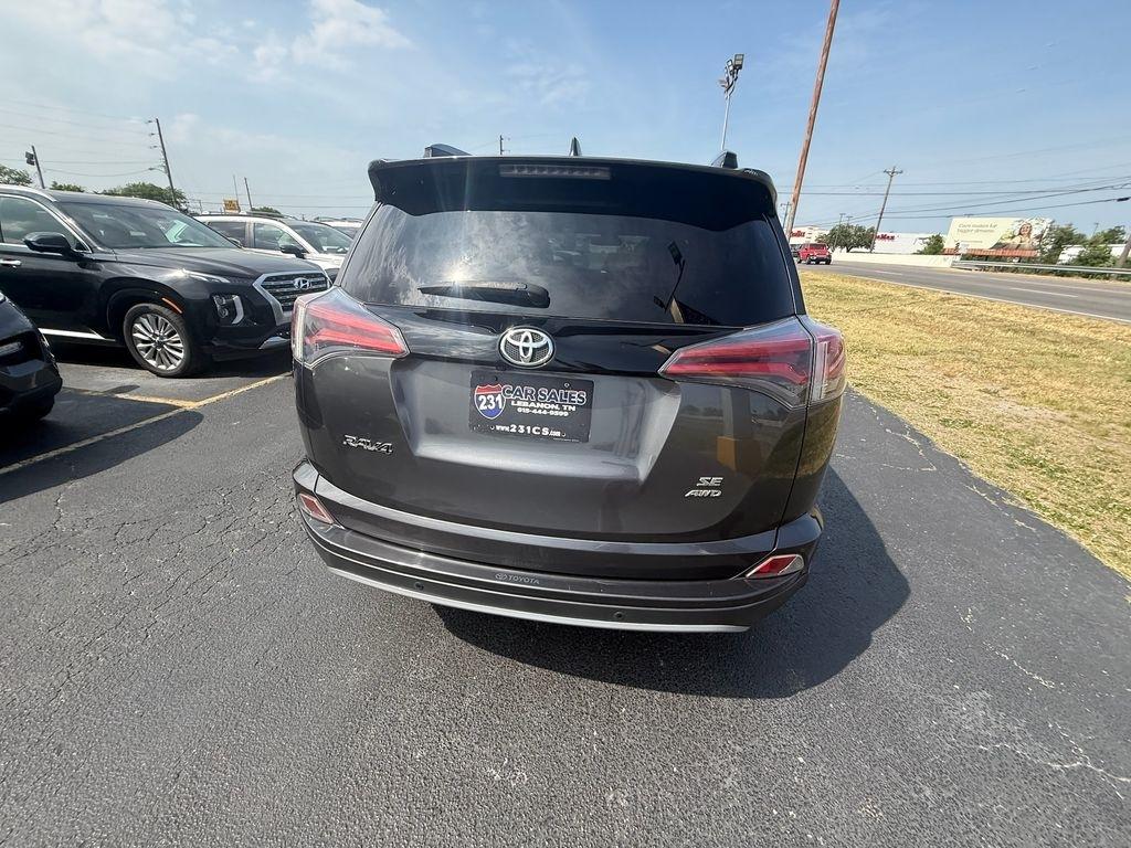 Toyota RAV4 SE 4WD 2017