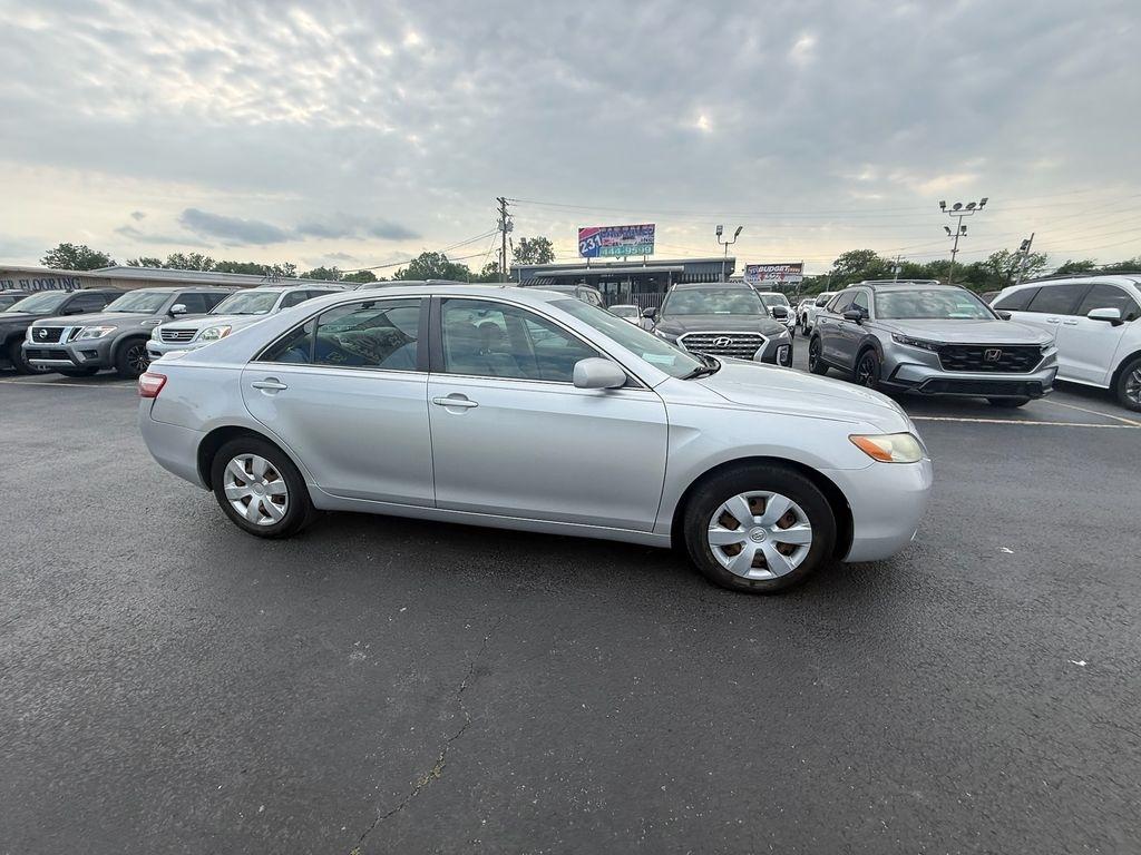 Toyota Camry XLE 5-Spd AT 2009