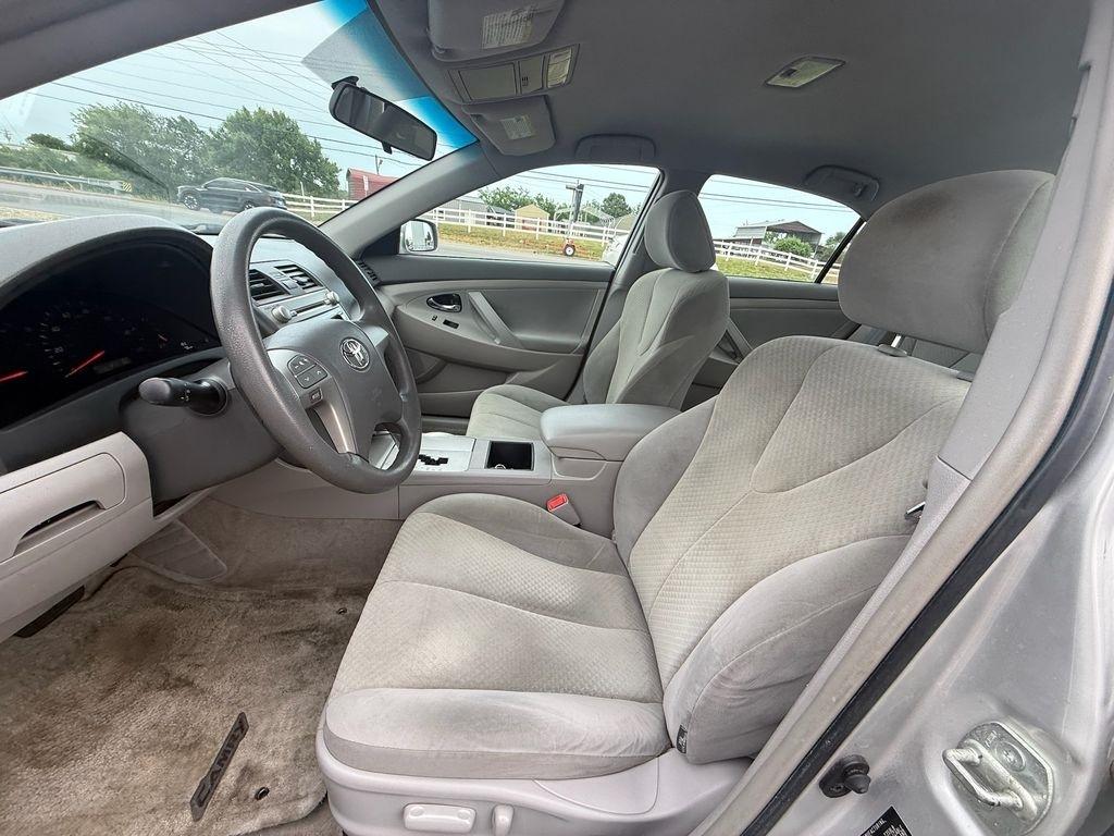 Toyota Camry XLE 5-Spd AT 2009