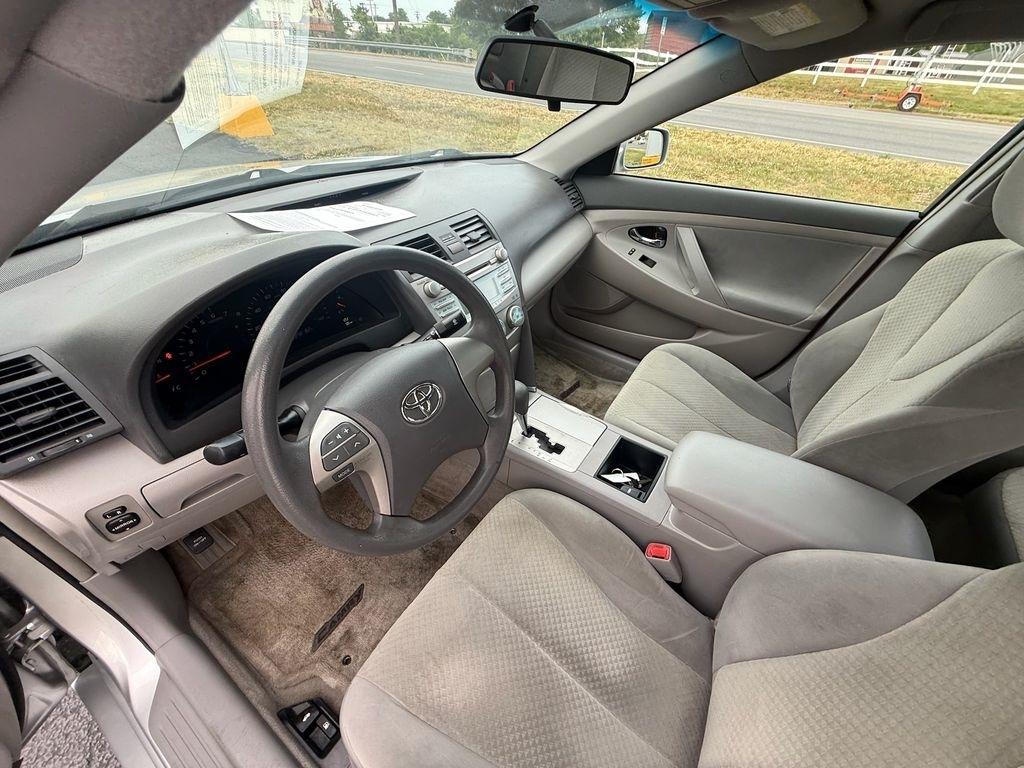 Toyota Camry XLE 5-Spd AT 2009