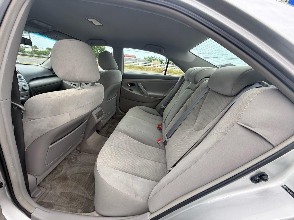 Toyota Camry XLE 5-Spd AT 2009