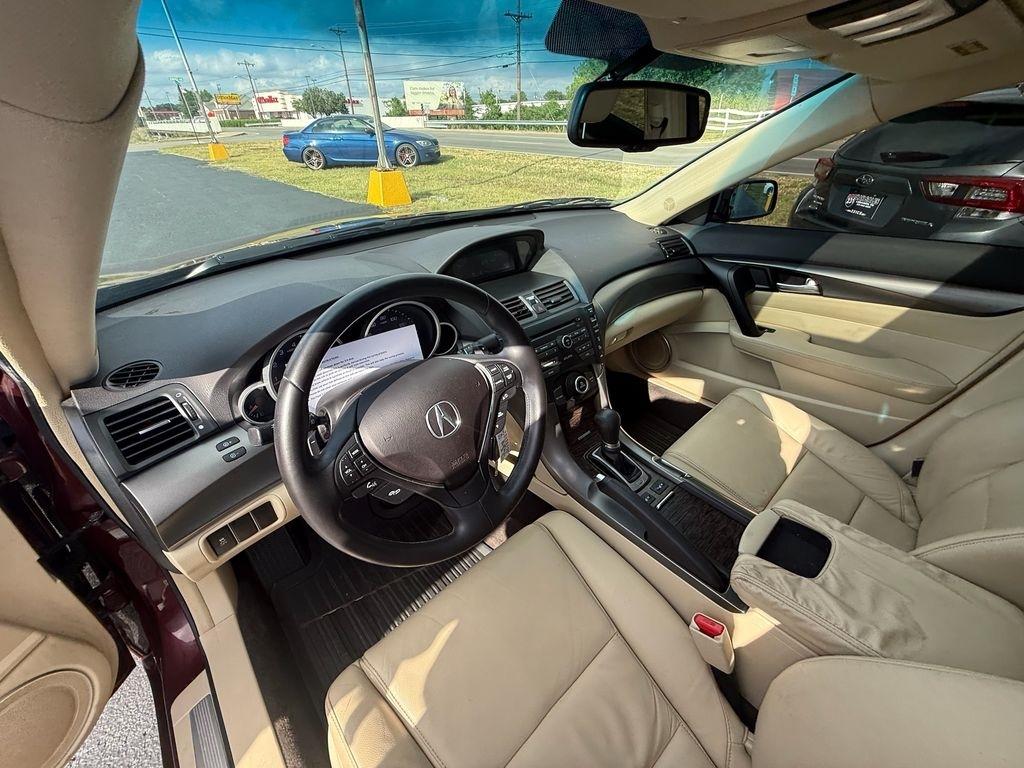 Acura TL 6-Speed AT 2012