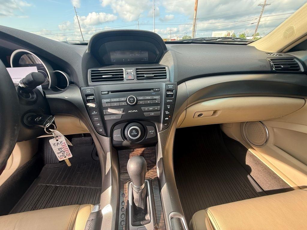 Acura TL 6-Speed AT 2012