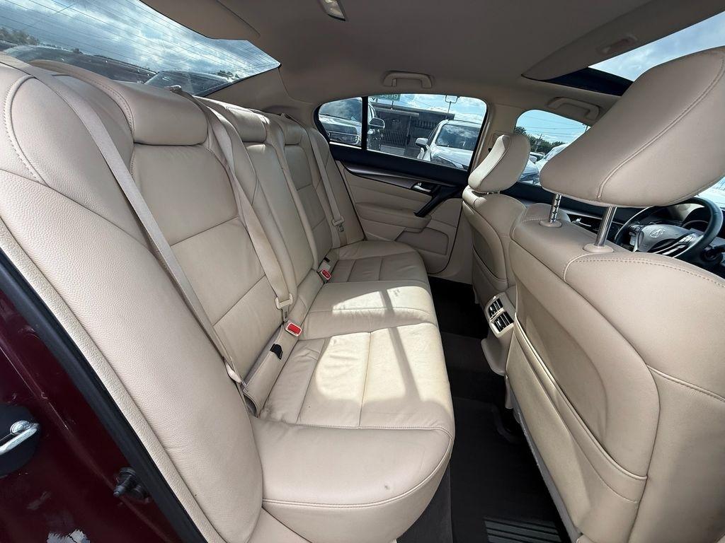 Acura TL 6-Speed AT 2012