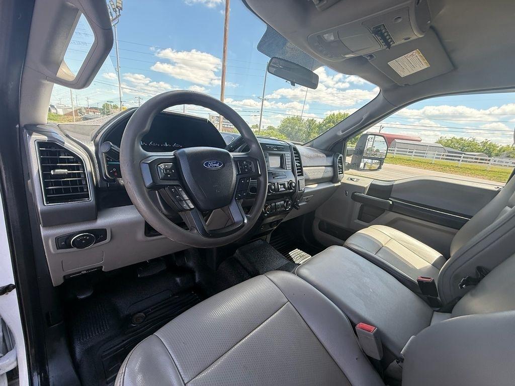Ford F-550 Super Duty XL 2019