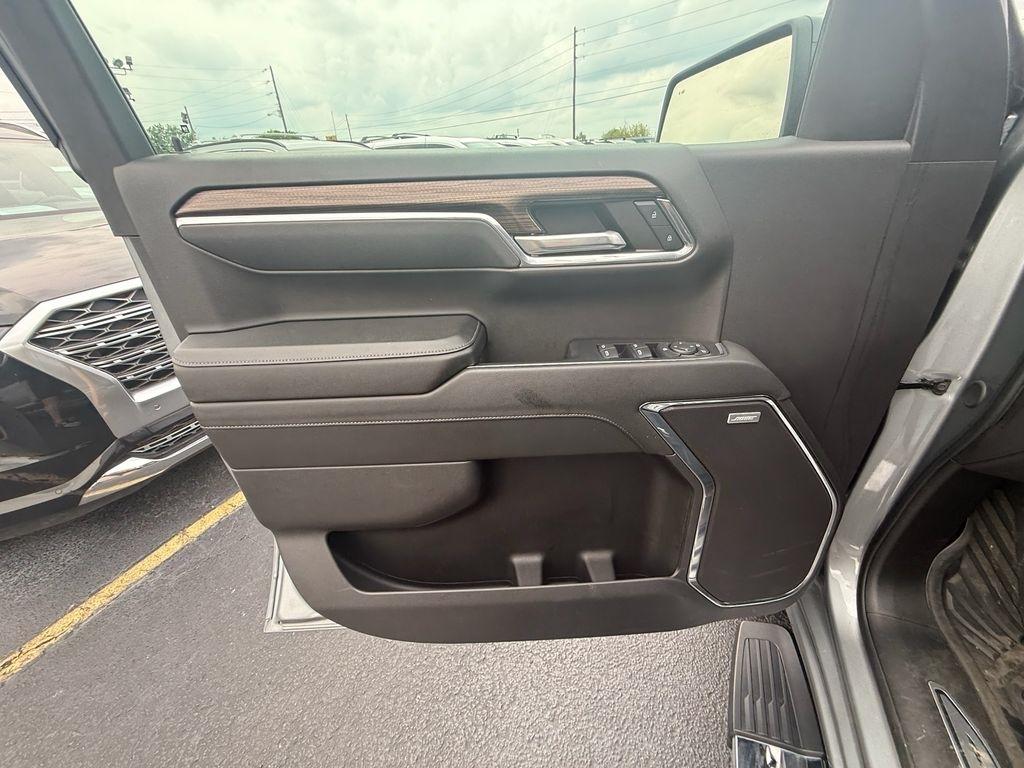 Chevrolet Silverado 1500 RST Crew Cab 4WD 2024