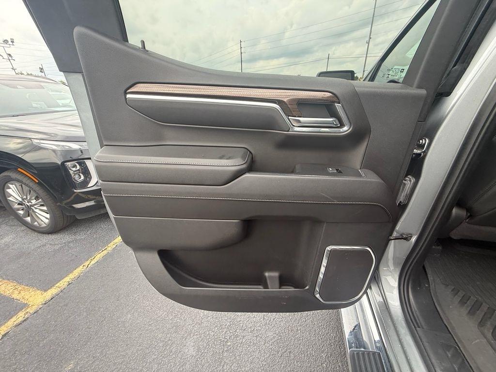 Chevrolet Silverado 1500 RST Crew Cab 4WD 2024