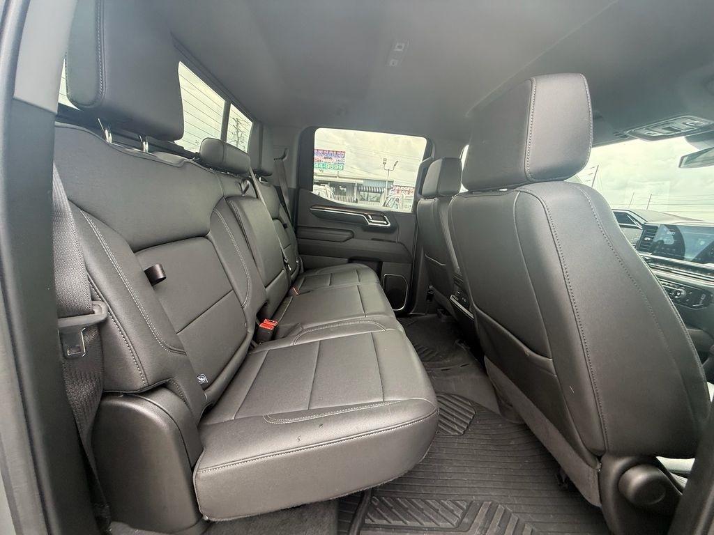 Chevrolet Silverado 1500 RST Crew Cab 4WD 2024