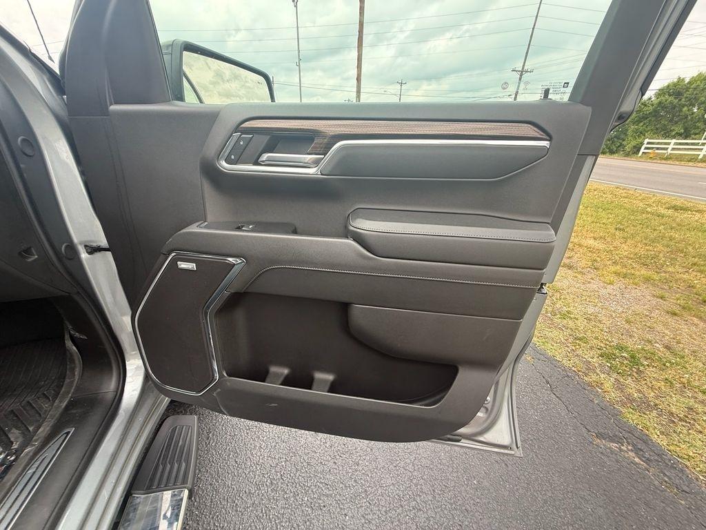 Chevrolet Silverado 1500 RST Crew Cab 4WD 2024