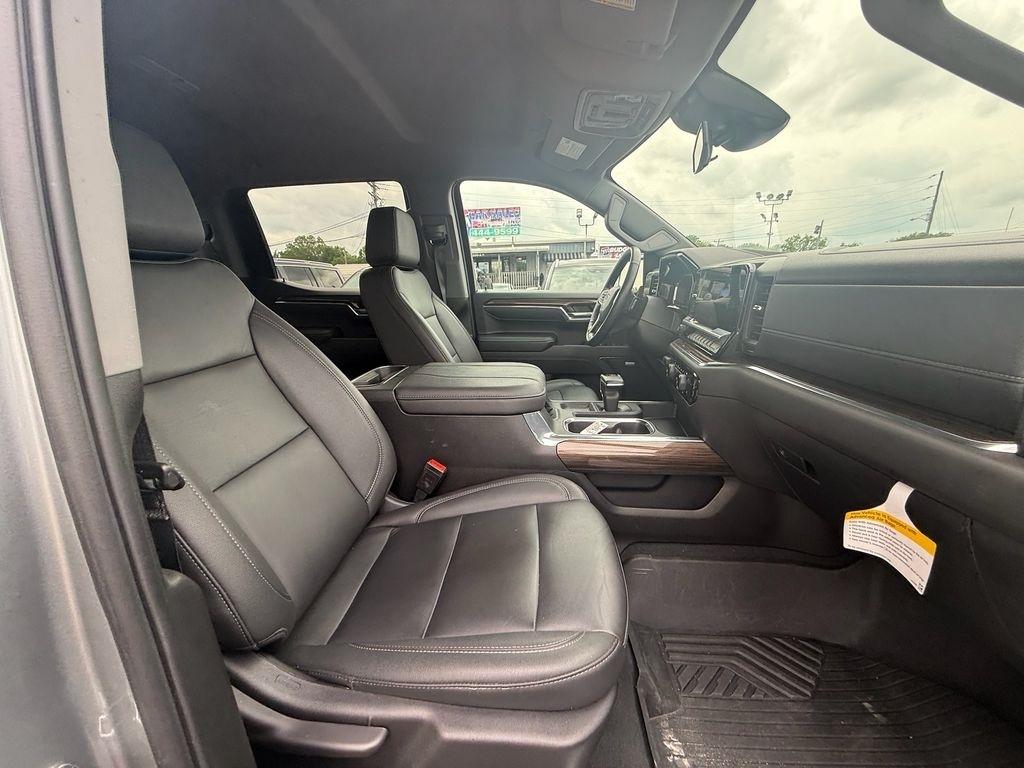 Chevrolet Silverado 1500 RST Crew Cab 4WD 2024